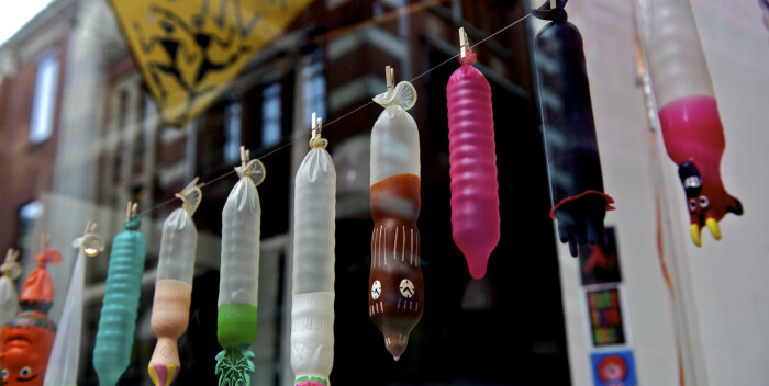 Condones