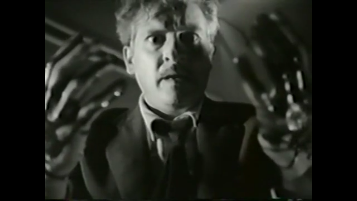 Fotogramas de <em>El hombre sin rostro</em>.