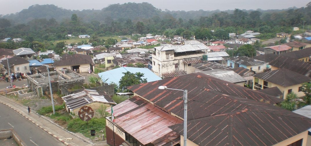 Santiago de Baney, Guinea Ecuatorial, 2012. Fotografía de Opoelresdente. Recuperada de Wikimedia Commons. CC BY-SA 3.0