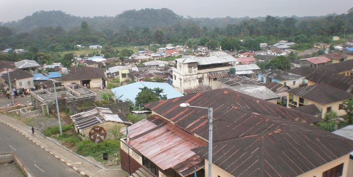 Santiago de Baney, Guinea Ecuatorial, 2012. Fotografía de Opoelresdente. Recuperada de Wikimedia Commons. CC BY-SA 3.0