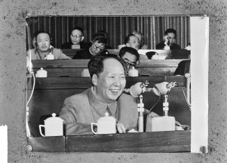 Fotografía de Mao Tse Tung, 1963. Archivos Nacionales de los Países Bajos. Dominio público.